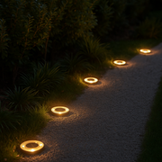 Aurilight™ | Design-Solarstrahler für den Außenbereich