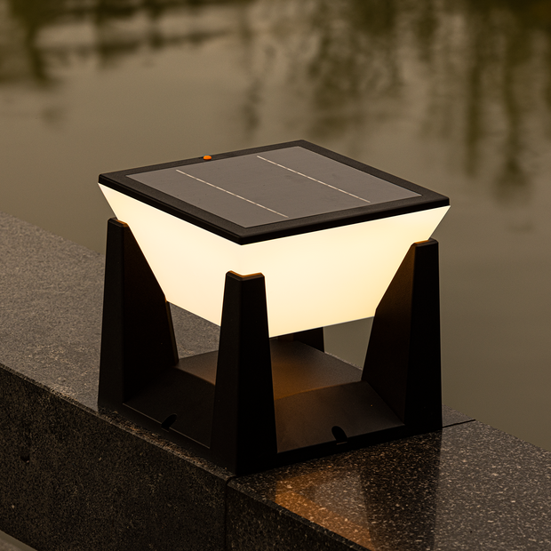 Sundara™ | Elegante Solarleuchte für Außen