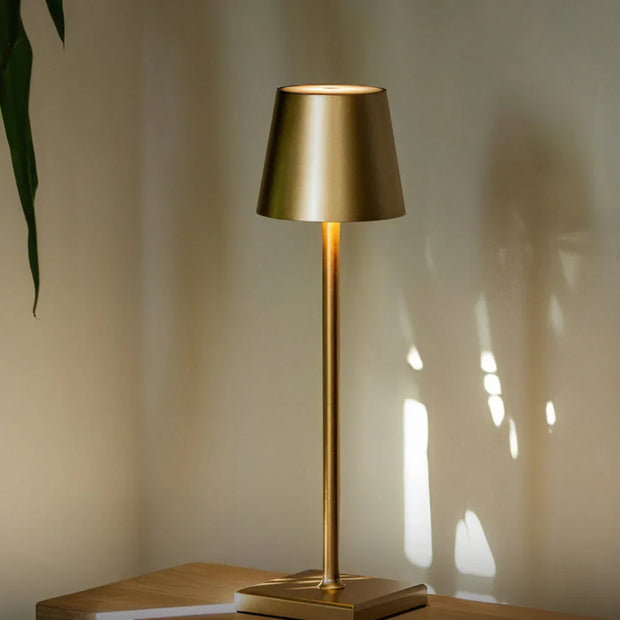 Vinda™ | Warmes Licht, Kabelloser Komfort