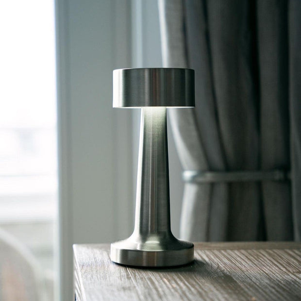 Lucen™ | Drahtlose LED-Tischlampe mit Dimmerfunktion