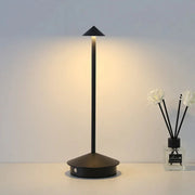 Lixora™ | Kompakte Touchlampe mit Klasse